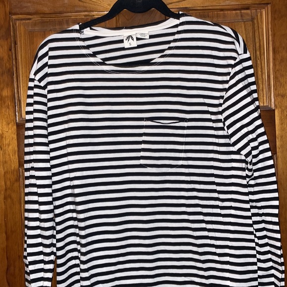 URBAN OUTFITTERS STRIPED SHIRT BUNDLE - Picture 3 of 4